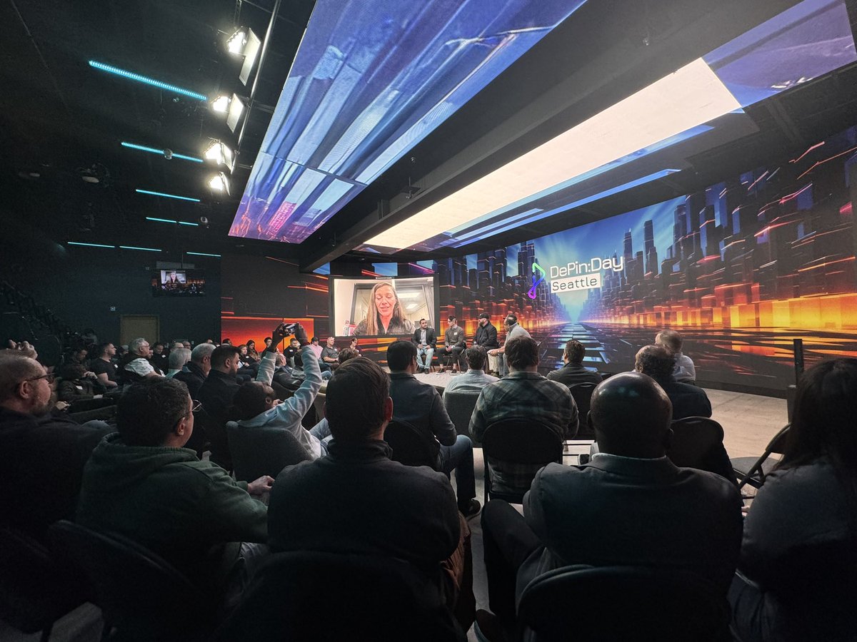 “AI is a galaxy creator. Get your company to embrace it and create a team of superhumans”  - <a href="/jesseshappyhour/">Jesse Adams | UpRock</a> (live from DePIN Day Seattle) 

All eyes on <a href="/iotex_io/">IoTeX</a> this week. New AI x DePIN era coming with <a href="/Bino_AI/">Bino AI</a> $SENTAI