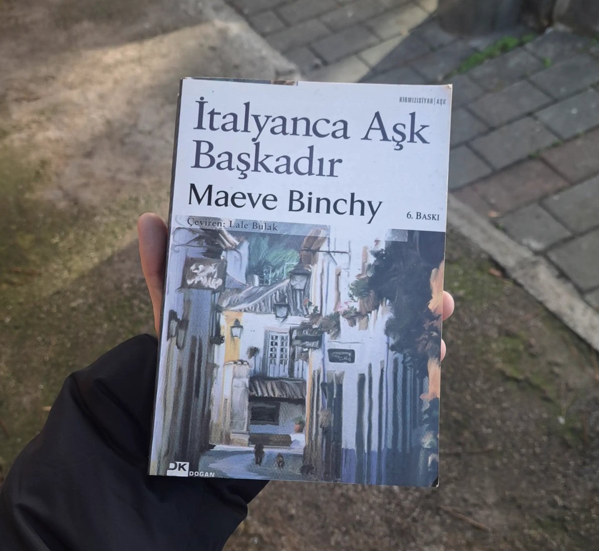 elimdeki kitapları artık bitiriyorum, yakın bir zamanda yeni kitaplar alacağım çok mutluyum