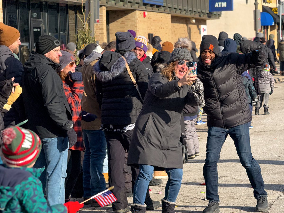MayorCarter's tweet photo. Happy Winter Carnival, Saint Paul! https://t.co/kZNUhY2zyx