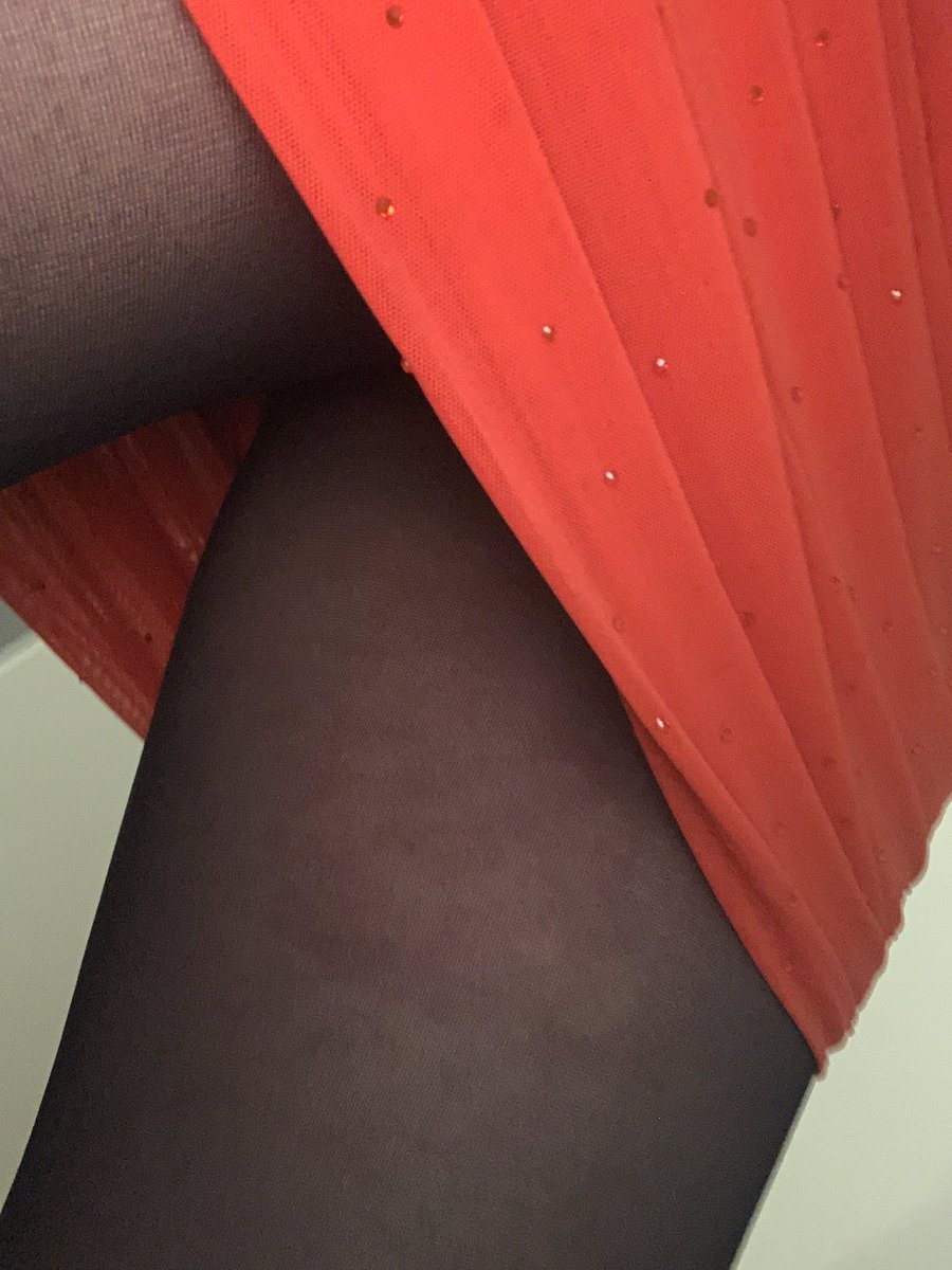 michellethelady's tweet photo. Friday’s #outfit
I hope your weekend is going as good as mine 🥂
#selfie #selfiequeen #outfits #ootd #outfitoftheday #pantyhose #hosiery #nylons #tights #citychic #dress #transwoman #curvy #curvymodel #plussizemodel #plussize #size18 #over50andfabulous #highheels #onlymaker https://t.co/BEFpSFg9sN