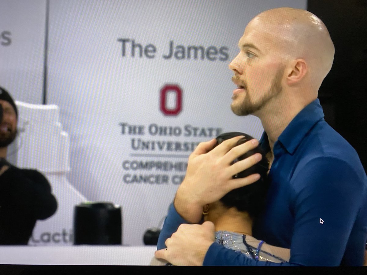 LynthasLzCorner's tweet photo. We are not the only one in shock #PrevagenUSChamps god damnnnnn #pairsskating #figureskating https://t.co/2cAqVgWfp1
