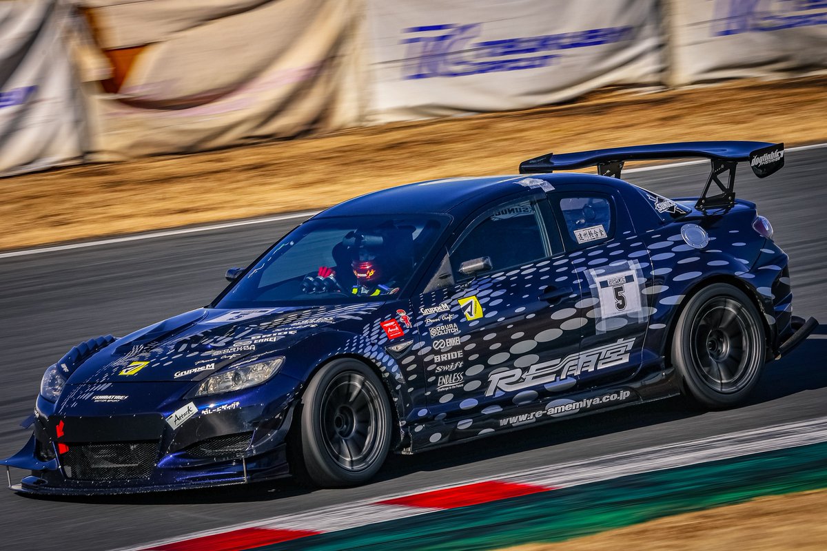 imazi_kaz's tweet photo. 2025.1.26
エイトリアンカップ
RE雨宮SHIBATIRE RACING RX-8

1枚目お気に入りショットです🥰
短い走行時間の中でしたが、なんとか形になってよかった！🥹

#シバタイヤ https://t.co/LBVJzHVM1b