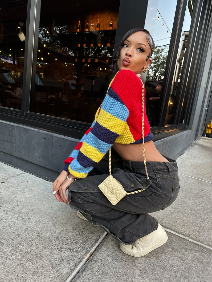 mariyahlynn__'s tweet image. Redbone😘