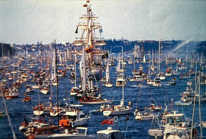 Down_Under_Dad's tweet image. Celebrating Australia day before the woke mind virus started.
The bicentenary of Australia 1988.