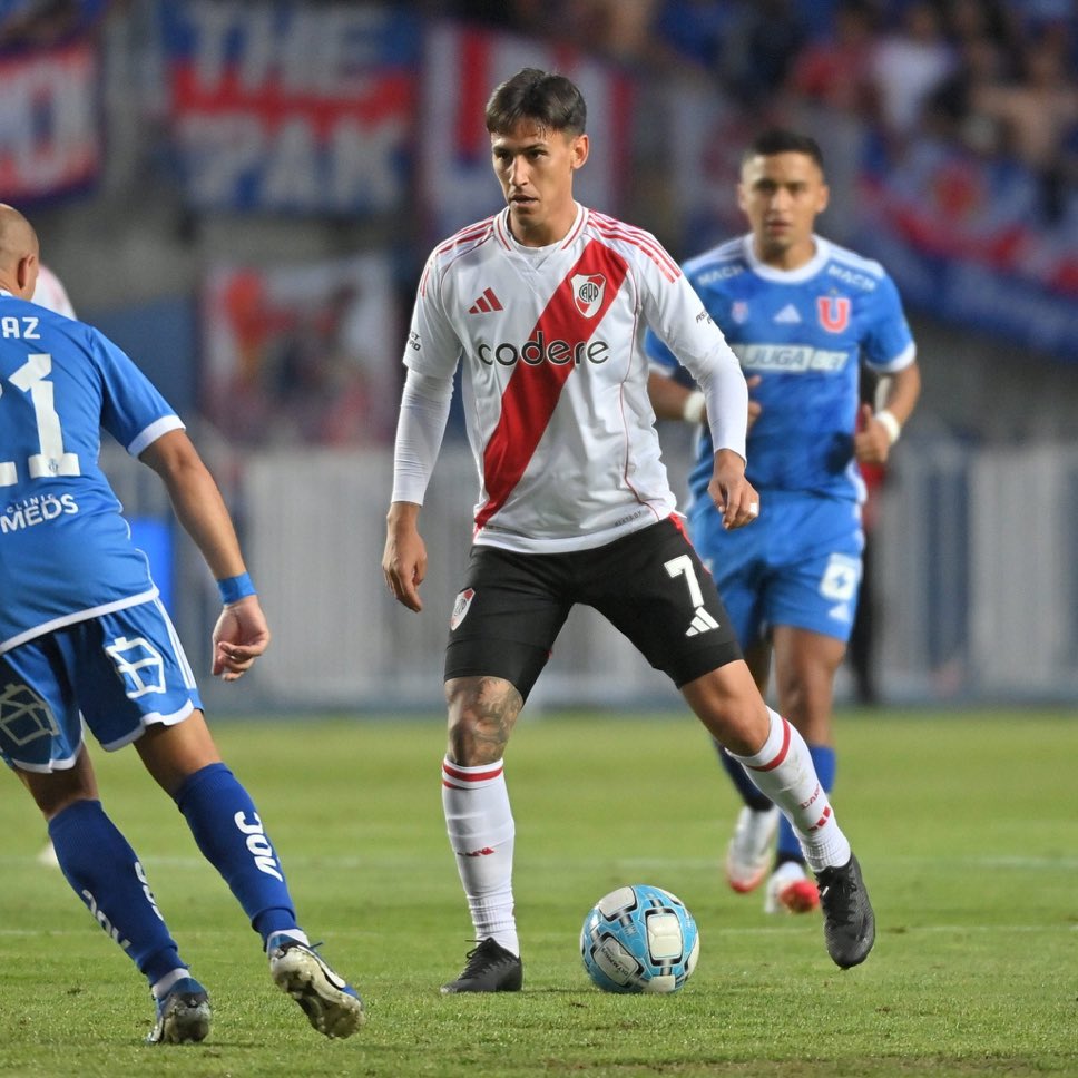 CarpetaMillo_'s tweet photo. Los cracks siempre tienen que jugar Gallardo. https://t.co/Sm6nLdONCo
