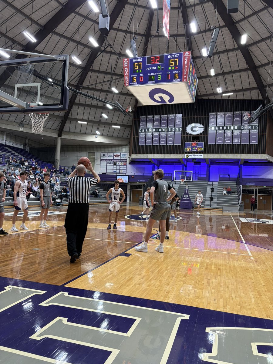 YolandaGoodpas2's tweet photo. @RodgersChad 1.1 left 57-57 https://t.co/8rJd2ARtrc
