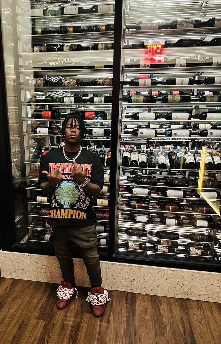 llamronn's tweet photo. https://t.co/ySkjDk2qxr