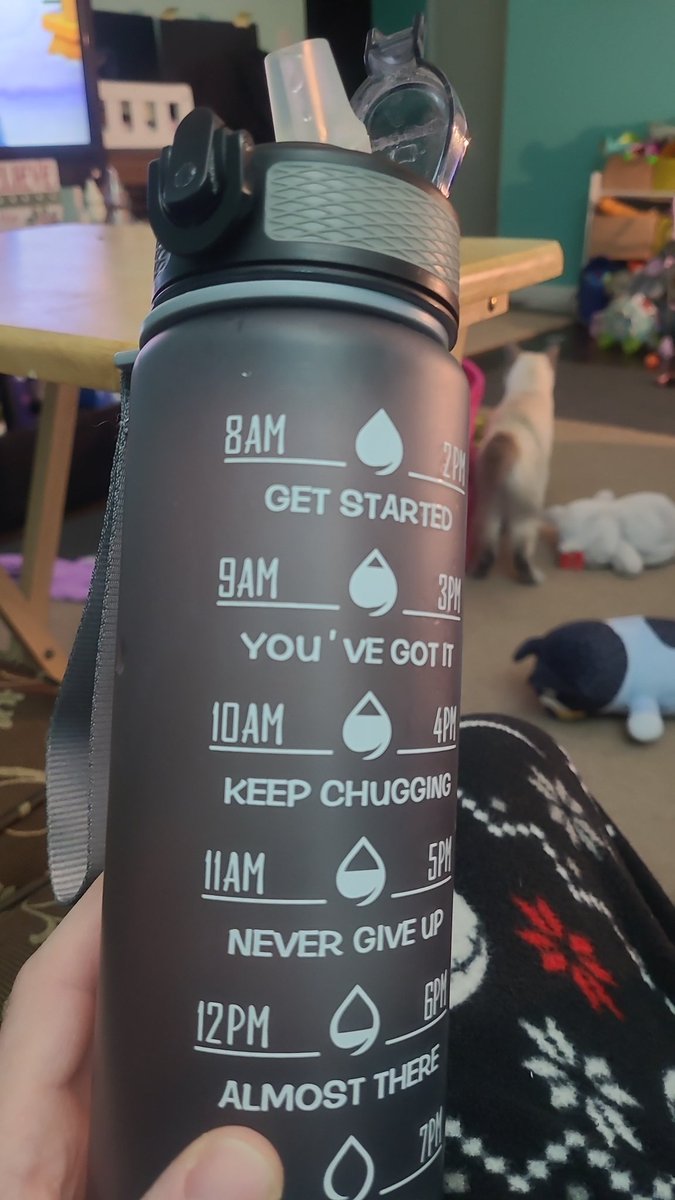 JacobGaris's tweet photo. @PastorJoelT Hey nice bottle lol! https://t.co/jQemT3s52X