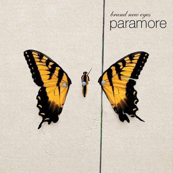 joonwaves's tweet image. hoje encontrei a borboleta brand new eyes!!! @paramore