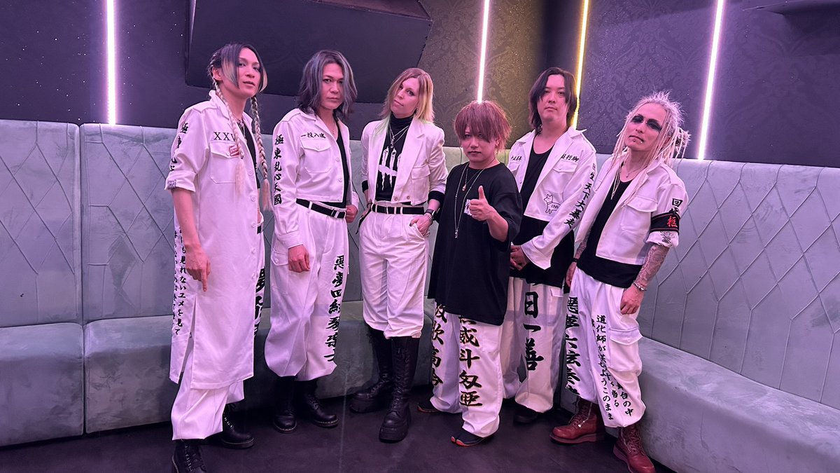 ハンブルクとケルン公演本当に最高でした♪🫶
ドイツに来てくれてありがとうございました😭🖤感謝の気持ちがいっぱいいっぱい。 絶対またいつかどこかで会いましょうね🙏
#ナイトメア