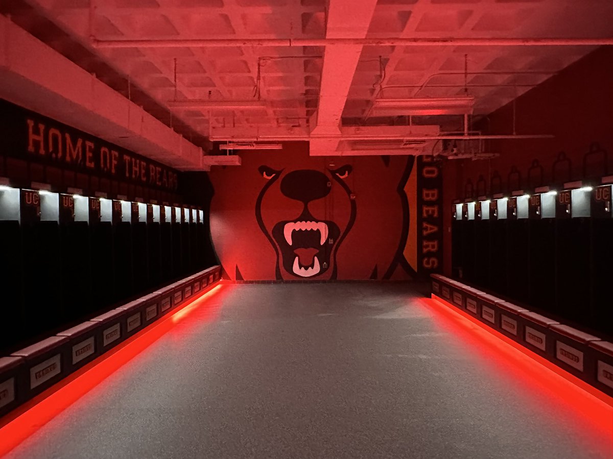 Blessed to receive my 3rd D3 offer from <a href="/UrsinusFootball/">Ursinus Football</a> thank you <a href="/CoachPGallagher/">Peter Gallagher</a> for having me this weekend for the overnight visit Go Bears!!