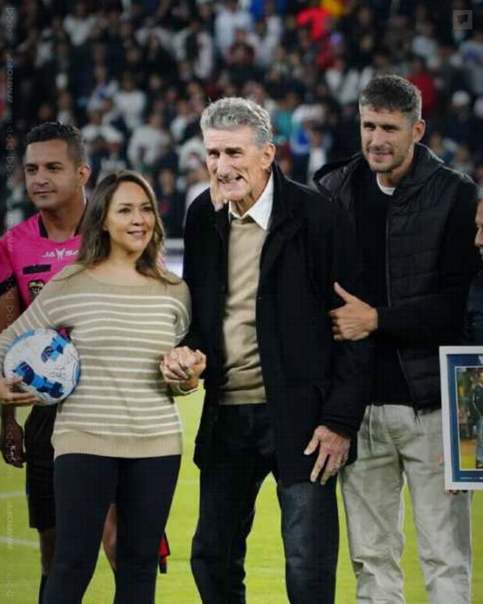 MrOFFSIDER's tweet photo. Edgardo Andrés Bauza: Libertador de América https://t.co/CKINComDxQ