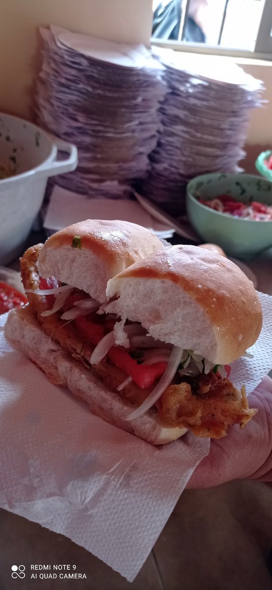 ChungungoP's tweet photo. Todo un éxito fué el Día del CHURRASCO MARINO en Chungungo, felicidades a los organizadores y a quienes trabajaron durante estos dos días para lograr el objetivo. También agradecer a quienes viajaron a nuestro pueblo @MiRadiols @eldia_cl @radiorutanorte @montecarlocl @guayacancl https://t.co/IBYyhRm8n1