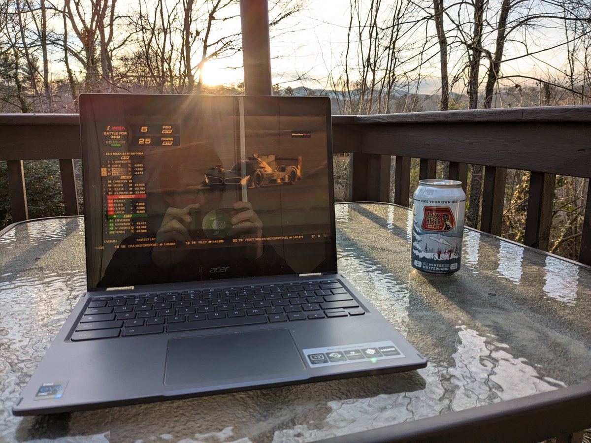 dcmarlowe_'s tweet photo. Cheers from the Blue Ridge Mountains, fellow race fans!

@IMSA #Rolex24 @lazyhikerbrews https://t.co/77pAF0qUwP