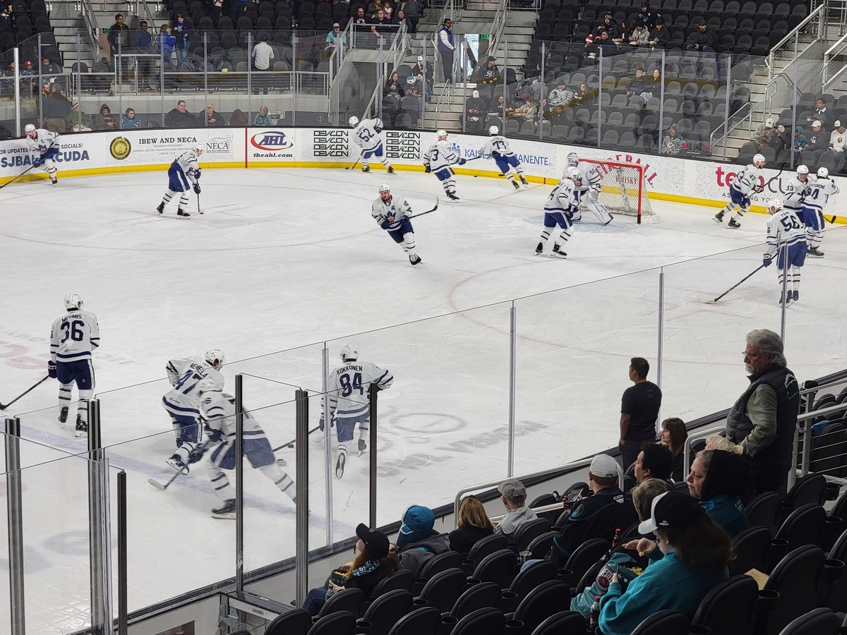 Hawkeye451's tweet photo. @Steve_Dangle pretty cool getting to see the Marlies play in San Jose for the first time. Thanks to the podcast I know who a good number of them are. https://t.co/MgF5RRhAgC