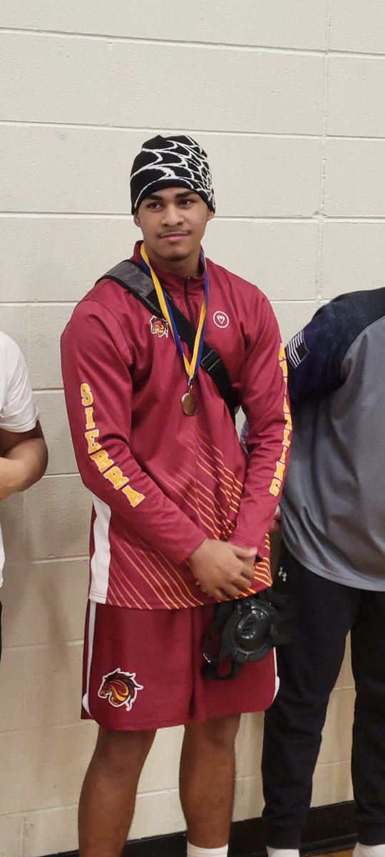 Tu'i takes third at custer county