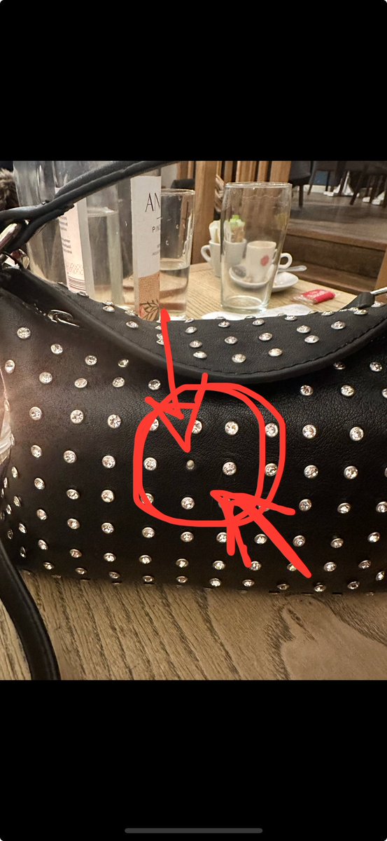 tora_squire's tweet photo. @JohnLewisRetail @johnlewishelp not ideal that this #hush #hushuk bag is losing gems less than one week since I bought it… Any ideas? #johnlewis #johnlewiscustomerservice https://t.co/nwiEjQ004F