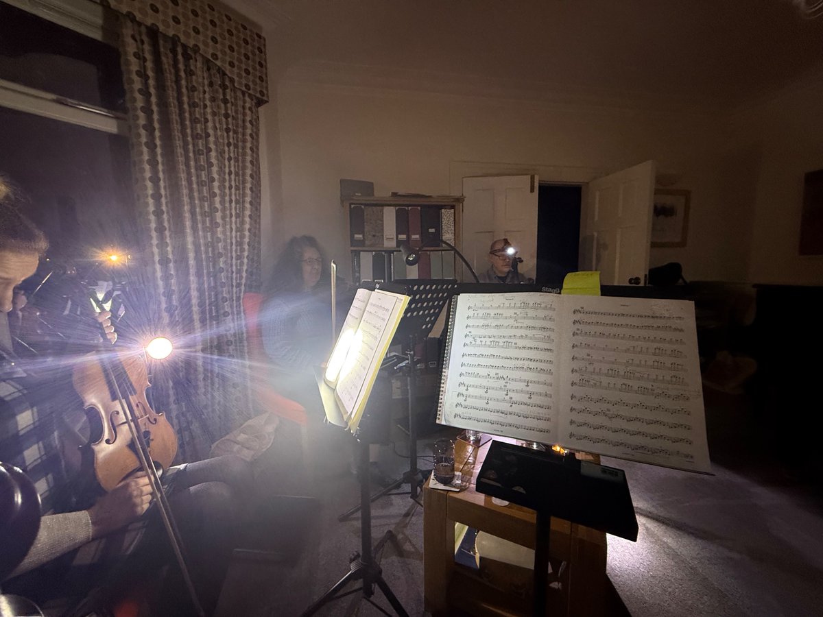 wharfequartet's tweet photo. Power cut in #ilkley didn’t stop our rehearsal today!  #Shostakovich by candlelight and head torches. 🔦 https://t.co/NR5IaU0eCg