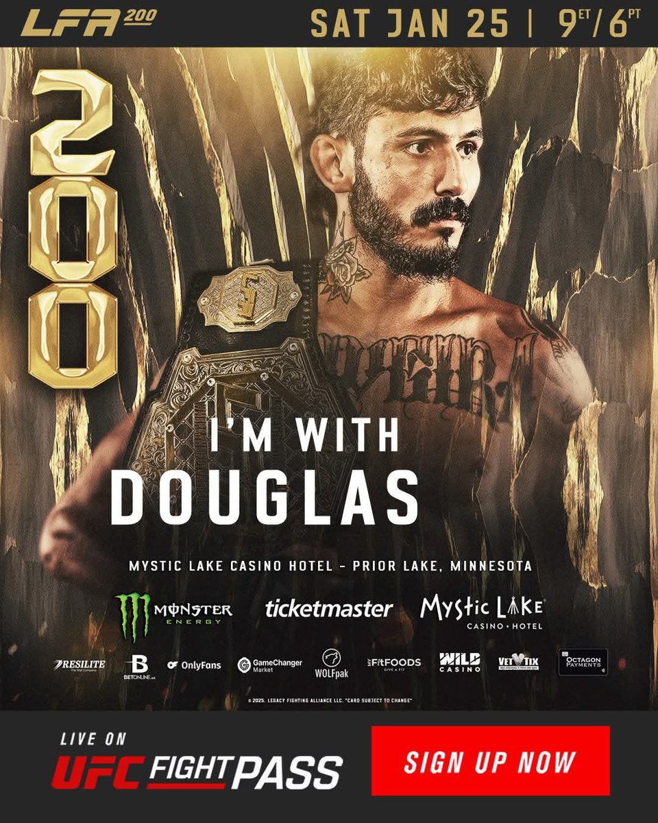 LFAfighting's tweet photo. Are you with the Champ or Interim Champ to unify the Featherweight World Title at #LFA200? 🏆
#TeamJohns 🇺🇸
#TeamDouglas 🇧🇷
@MonsterEnergy
@BetOnline_ag
@OnlyFans
@VetTix
@MyFitFoodsUSA
@GameChangerMkt
@TequilaMandala
@MysticLake
@UFCFightPass https://t.co/NTuxWBb389