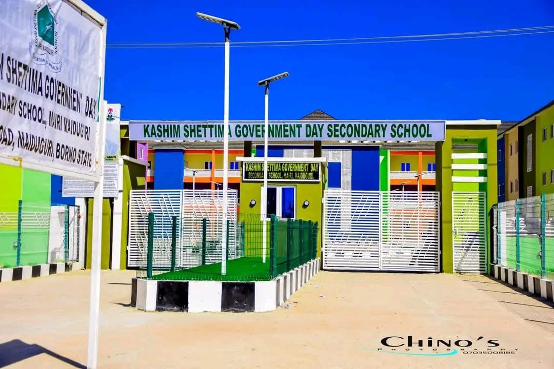 ellawanm's tweet photo. A Secondary School in Borno State by Governor Zulum’s Administration https://t.co/TIysgxspjR
