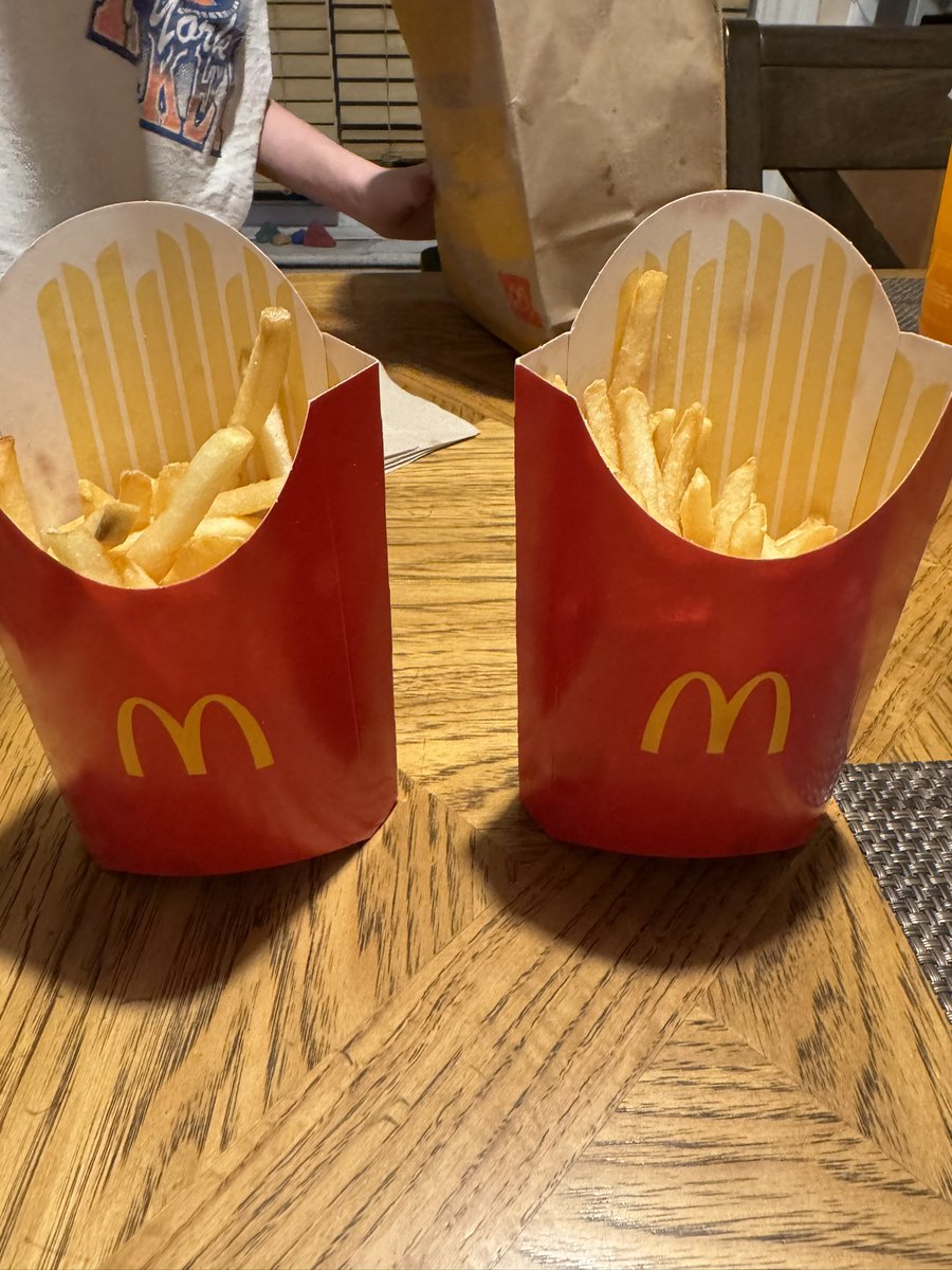 ajlsmomma's tweet photo. @McDonalds do better. https://t.co/MhHH8PAYe6