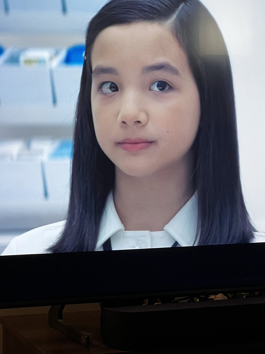 jennmayo2's tweet photo. Watching Severance again and omg .. Miss Huang is Ms.  Casey!  If you look at her hands in the photo , they’re the same as the little girls 😳 https://t.co/8xrdRk41Dg