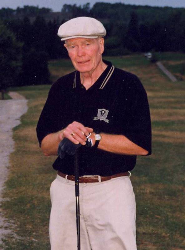 StFXAthletics's tweet photo. With deep sorrow and heavy hearts, we acknowledge the passing of STFX Athletics legend and Hall of Famer, Dr. John ‘Packy’ McFarland on January 24th at the age of 90. While we mourn the loss of a true icon, we are also grateful for the lasting legacy that Packy leaves behind. As a student-athlete, coach, athletic director and academic, his contributions to STFX University will be felt for many years to come, and his memory will continue to inspire all who had the privilege of knowing him. STFX Athletics extends sincere condolences to the McFarland family on their tremendous loss, and we mourn alongside you.
