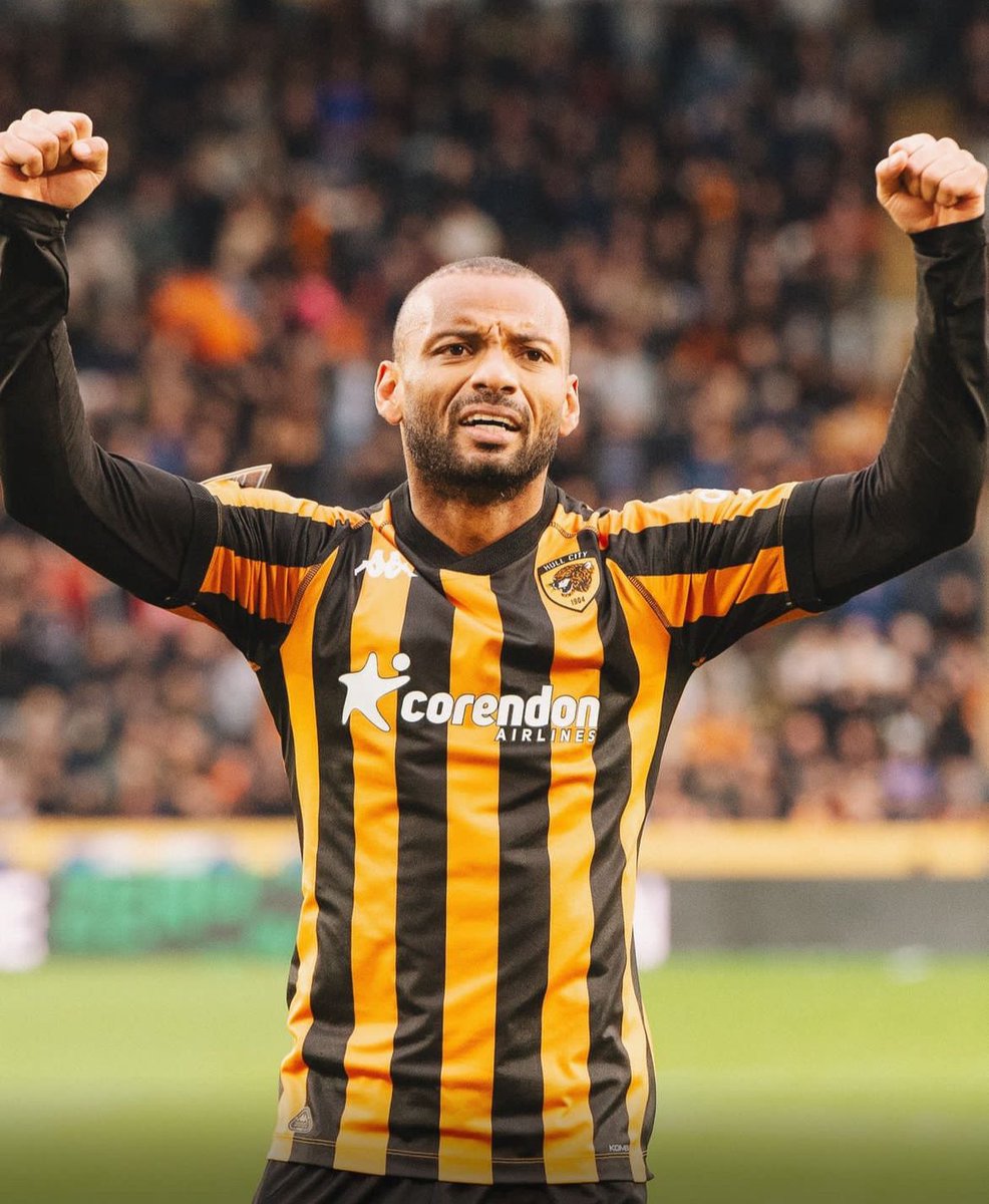 João Pedro Galvão appreciation post. Absolute grafter and quickly becoming one of my favourites. 
You’re indestructible, always believing 🇧🇷✨ #hcafc
