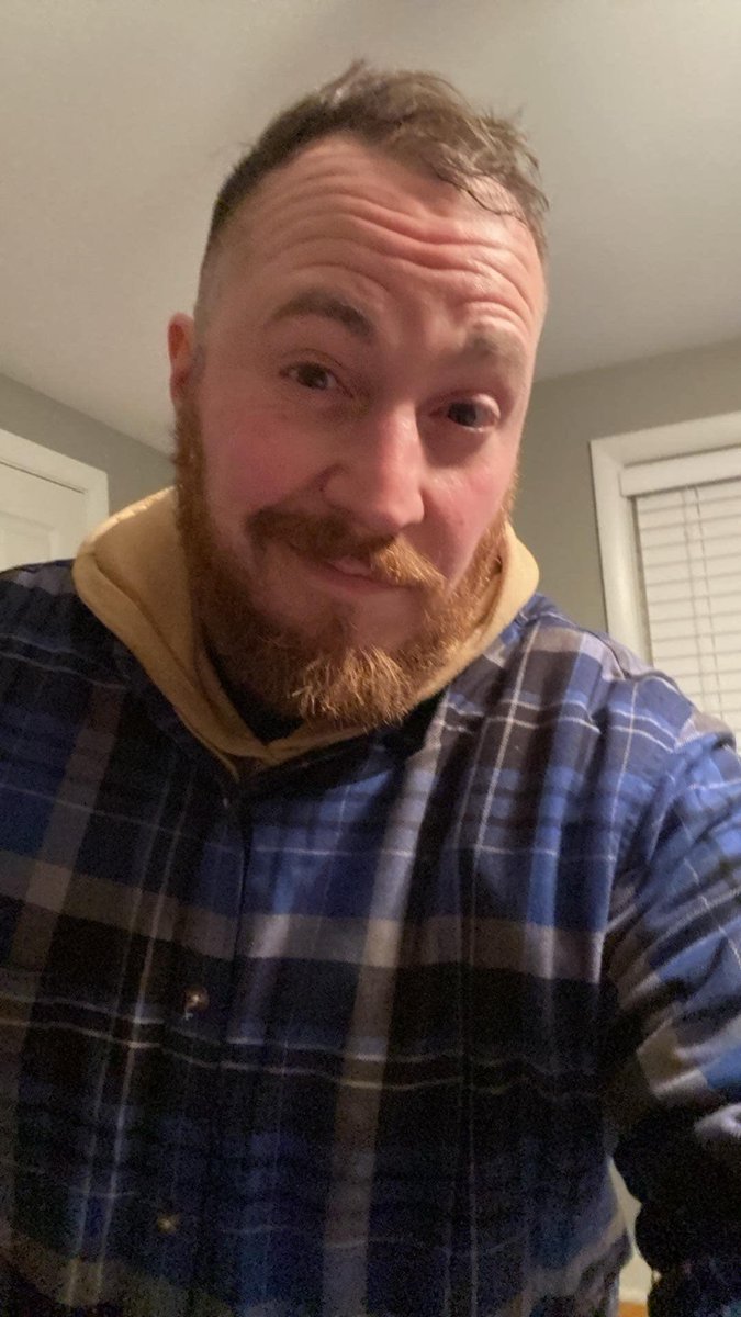 - Killer haircut ✅
- Lost ice fishing virginity and wanna go at least *23* more times ✅
- Dripping Maine in flannel ✅