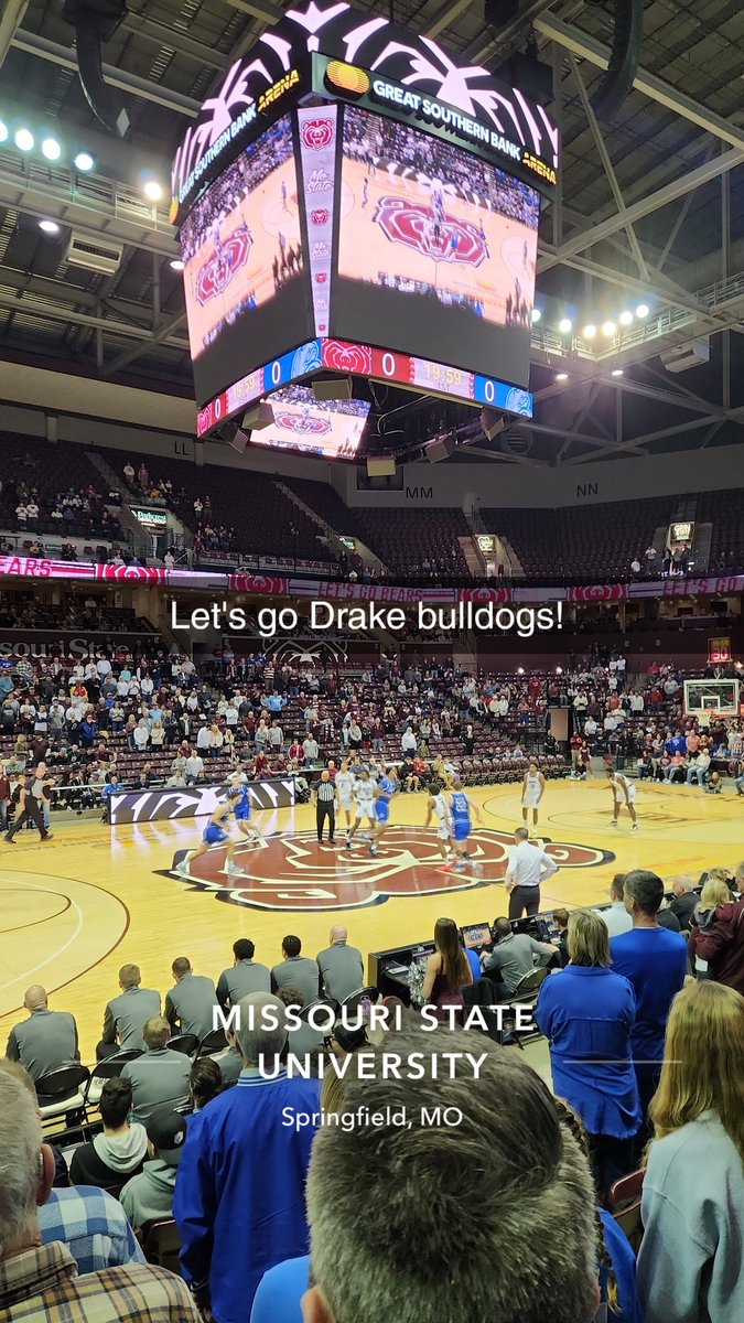 AndySlagter's tweet photo. A Bulldog road win!   @DrakeBulldogsMB @DrakeUniversity https://t.co/hQj3cQKfOv