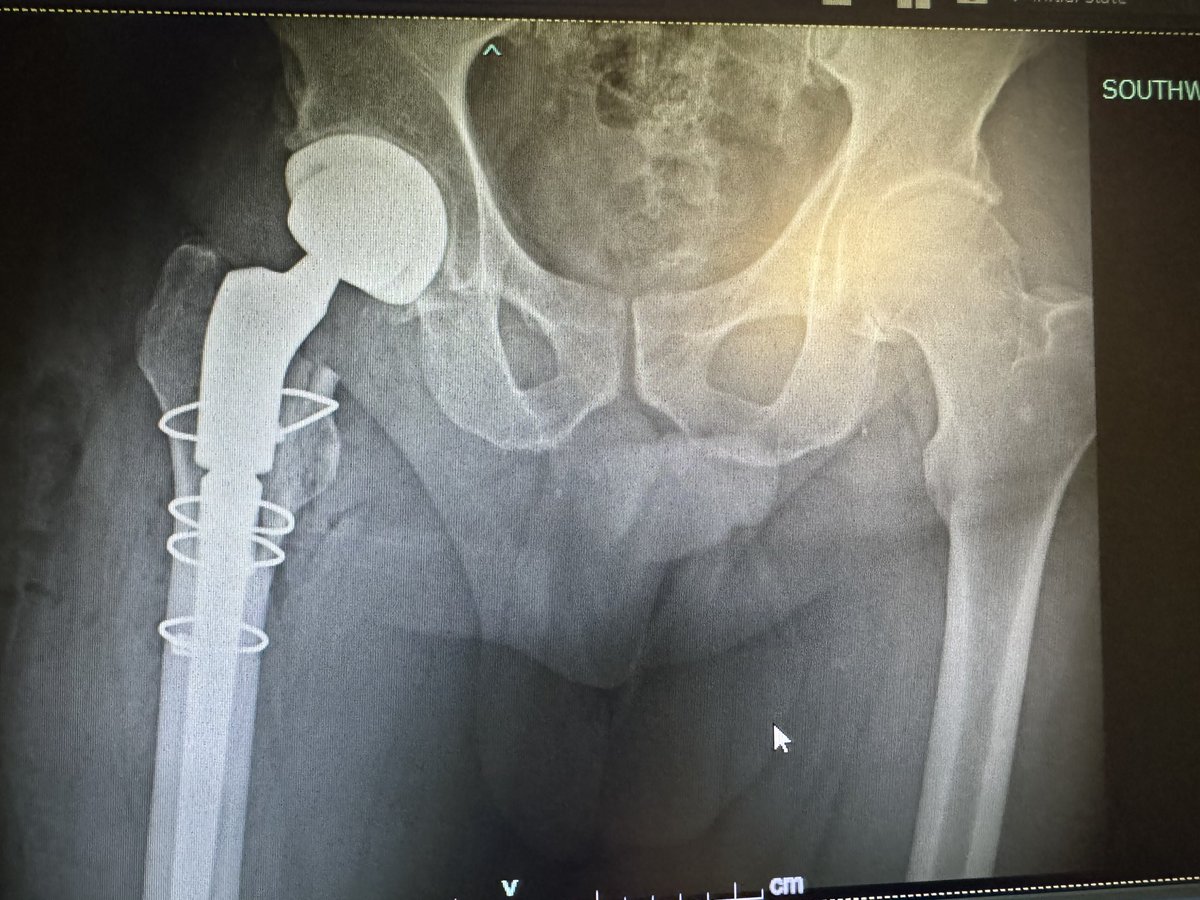 Very General Orthopaedist tweet media