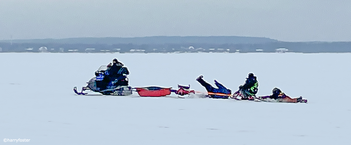 harry_fosters's tweet image. A favourite winter pastime on the Ottawa River and of course keeping the kids happy. Sorry for the phone quality images #icefishing #OttawaRiver