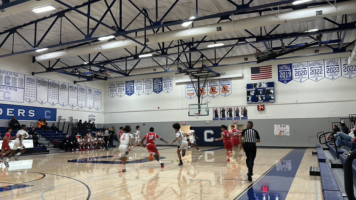 Game 5 of the Caruthers Hardwood Classic is underway:

3:30 - McLane v East Union

#CHC