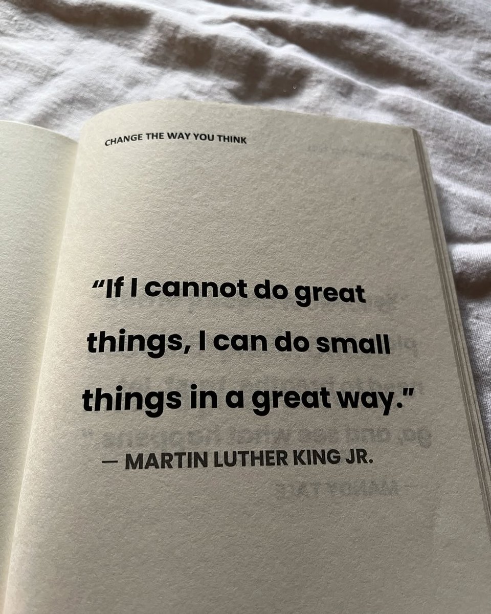 LibraryPath's tweet image. 15 Powerful Lines about Psychology and Life:

1.