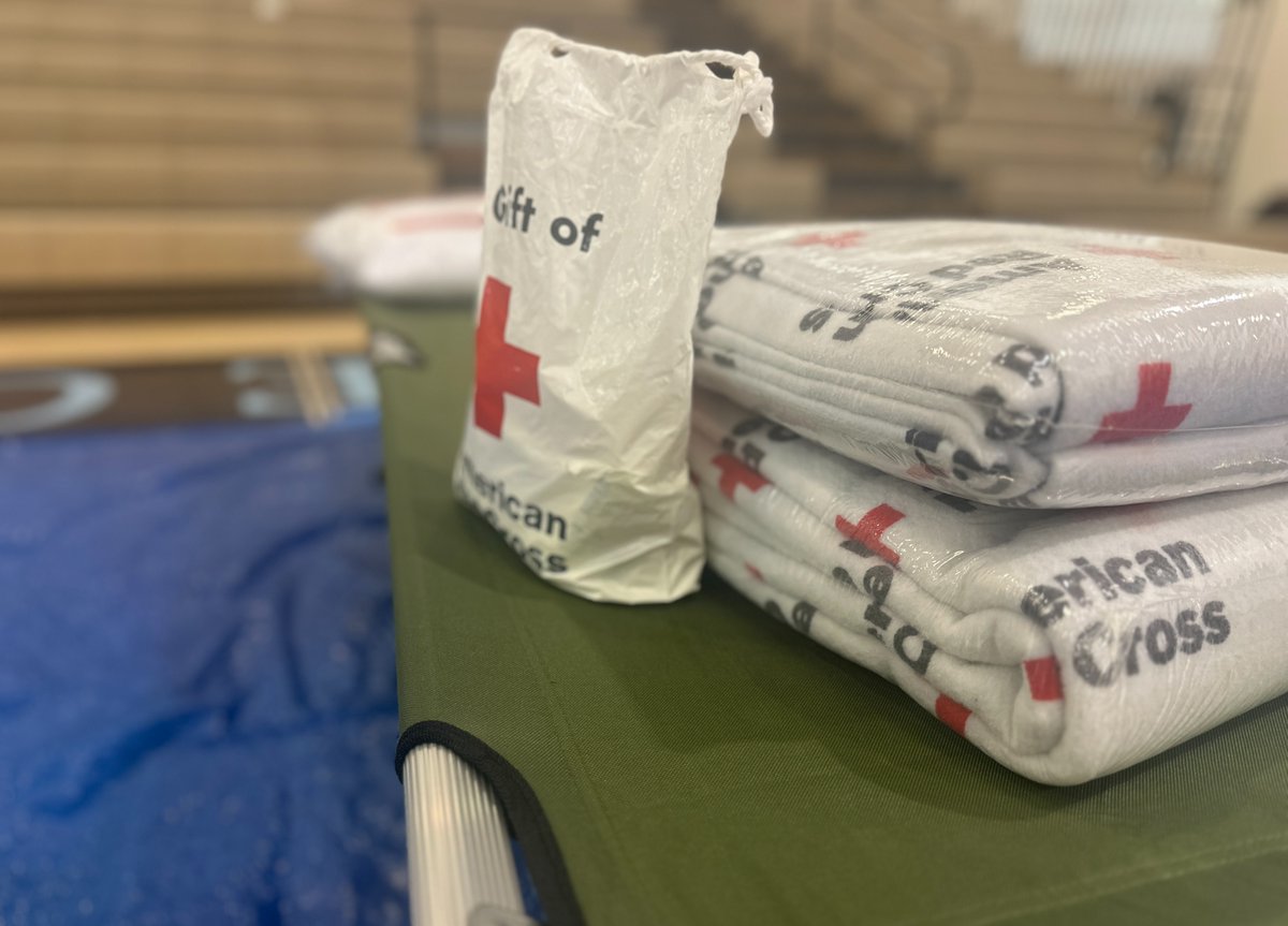 SoCal_RedCross's tweet image. As the #Border2Fire continues to impact San Diego residents, our team is working around the clock to help those who have evacuated. 

➡️ Do you need assistance? Please visit redcross.org/shelters to find an open shelter. 
➡️ Tap here for more info: rdcrss.org/3LSF6QM