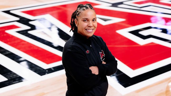 If we don’t SUPPORT our own, who will?

Let’s talk about Arkansas State WBB (<a href="/AStateWB/">Arkansas State Women's Basketball</a>) Head Coach Destinee Rogers ( <a href="/Coach_Dezz/">Destinee Rogers</a>).

First Year at Arkansas State, her overall record was 13-19 &amp; 6-12 in <a href="/SunBelt/">Sun Belt</a>.

Second year at Arkansas State, her overall record was 13-17 &amp; 6-12