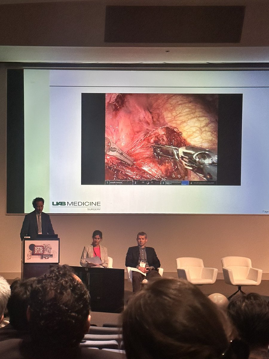 UAB Cardiothoracic Surgery (@uabctsresidency) on Twitter photo Thoracic surgeon <a href="/BenjaminWeiUAB/">Benjamin Wei, MD</a> <a href="/UABSurgery/">UAB Surgery</a> presenting his technique for Robotic Bisegmentectomy and Robotic carinal reconstruction at #STS2025 <a href="/STS_CTsurgery/">The Society of Thoracic Surgeons</a> #whyUABCT #UABatSTS25 Thoracic surgeon <a href="/BenjaminWeiUAB/">Benjamin Wei, MD</a> <a href="/UABSurgery/">UAB Surgery</a> presenting his technique for Robotic Bisegmentectomy and Robotic carinal reconstruction at #STS2025 <a href="/STS_CTsurgery/">The Society of Thoracic Surgeons</a> #whyUABCT #UABatSTS25