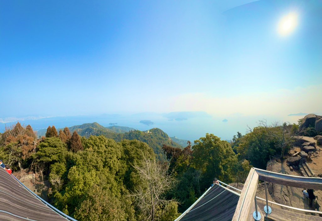 hy_hee's tweet photo. 弥山登山 https://t.co/NiEF9JRYMA