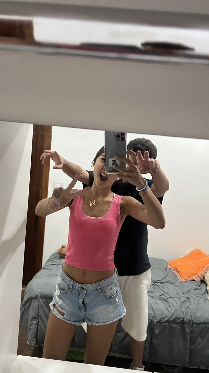 un beso para el q lo extraña 💋💋