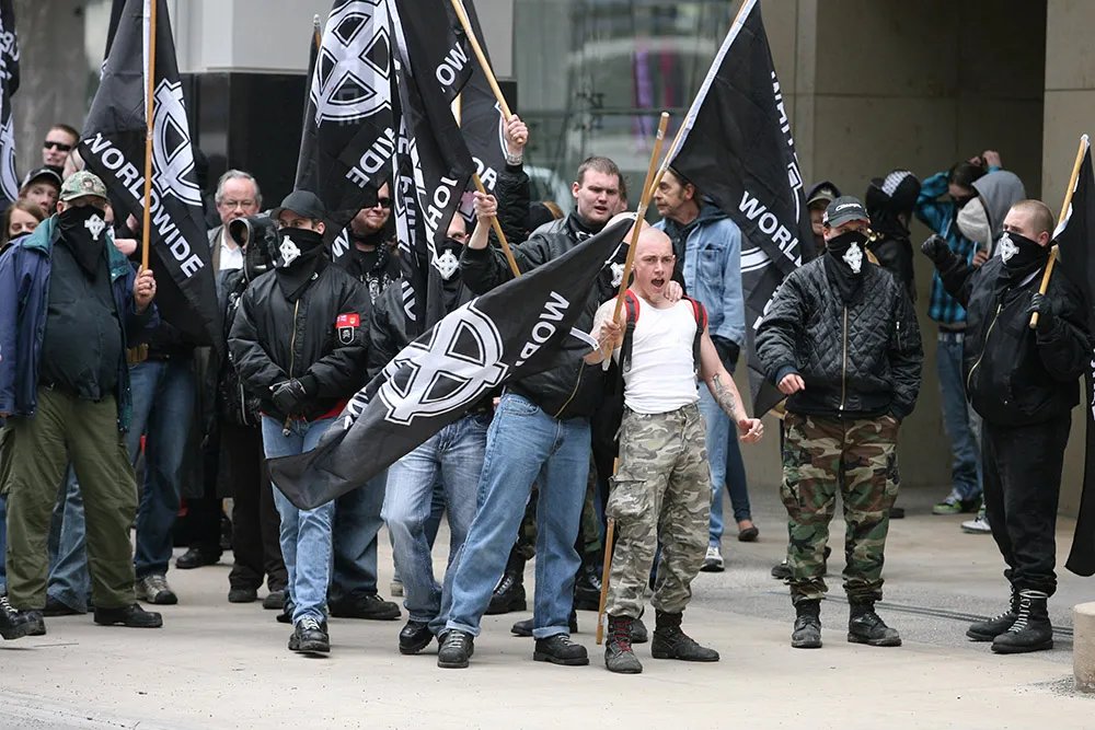 SRAntiFascism's tweet photo. @SR_AntiFascism @Italiantifa @SunlightAFA @cideral4 @bibipenner @LateNightAFA @clampdownonhate @redorchestraAFA @IuventaCrew @UnmaskUTR @JaworznoAntifa @VassilisTsarnas @DTAnalytics @Antifaxismoa @NorResist @Soli_Antifa_Zgz @AntifasDoGremio @AngersRaaf @AFA_Paris75 @JurgenReid @stophateuk @Hatewatch @MontrealAntifa @appghatecrime @WCELaw @ecelaw @Weasel_Woman @christibelcourt @ScarpullaA @BravoMilagro1 @PBIcanada @keetmuise @jheighton3 @AmieVarley @birgitomo @LeahGazan @slackbastard @frogsarelovely UnSurprising,#LPC
@Scott_Simms is backing
#Nazi @Cafreeland #ChrystiaFreeland,
#ScottSimms voted with #CPC enabling
#RebelNews #WhiteSupremacists
#NeoNazis subscribers
#Extremist #NeoNazism/#HateSpeech
#DomesticTerrorism/#HateCrimes in
#Canada&amp;Disabling #Canadian
🇨🇦#HumanRightAct https://t.co/496Vj9Zww3