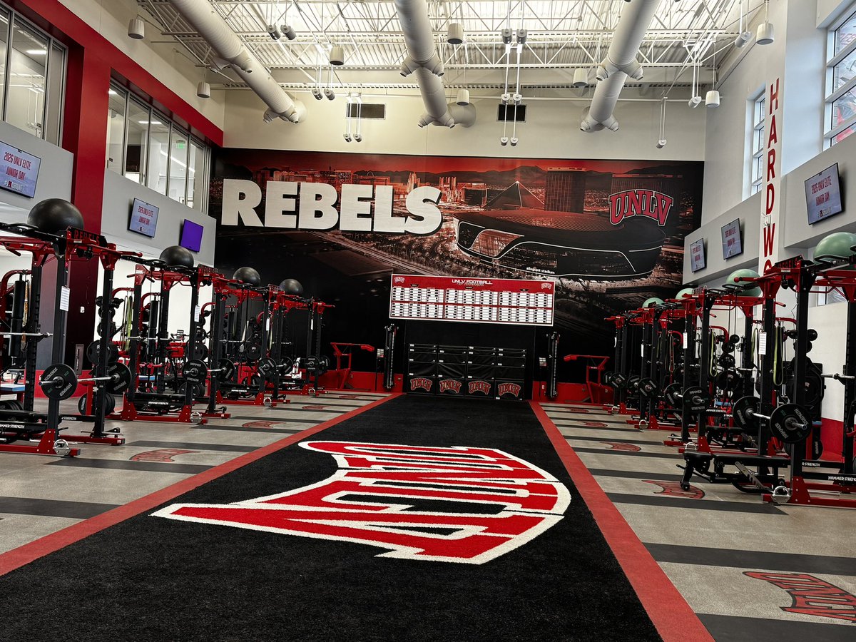 AydenJRodgers's tweet photo. Had a great time @unlvfootball Junior Day! Thank you for having me. @JULIOCHATO75 @CoachSollenne @CoachLeCroix @Coach_Grimmett @coltonedwardsFB @PrepRedzoneAR https://t.co/zQCZUaDHUx