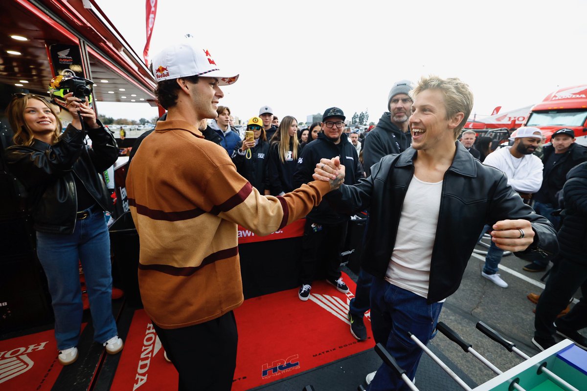 Supercross LIVE! tweet media