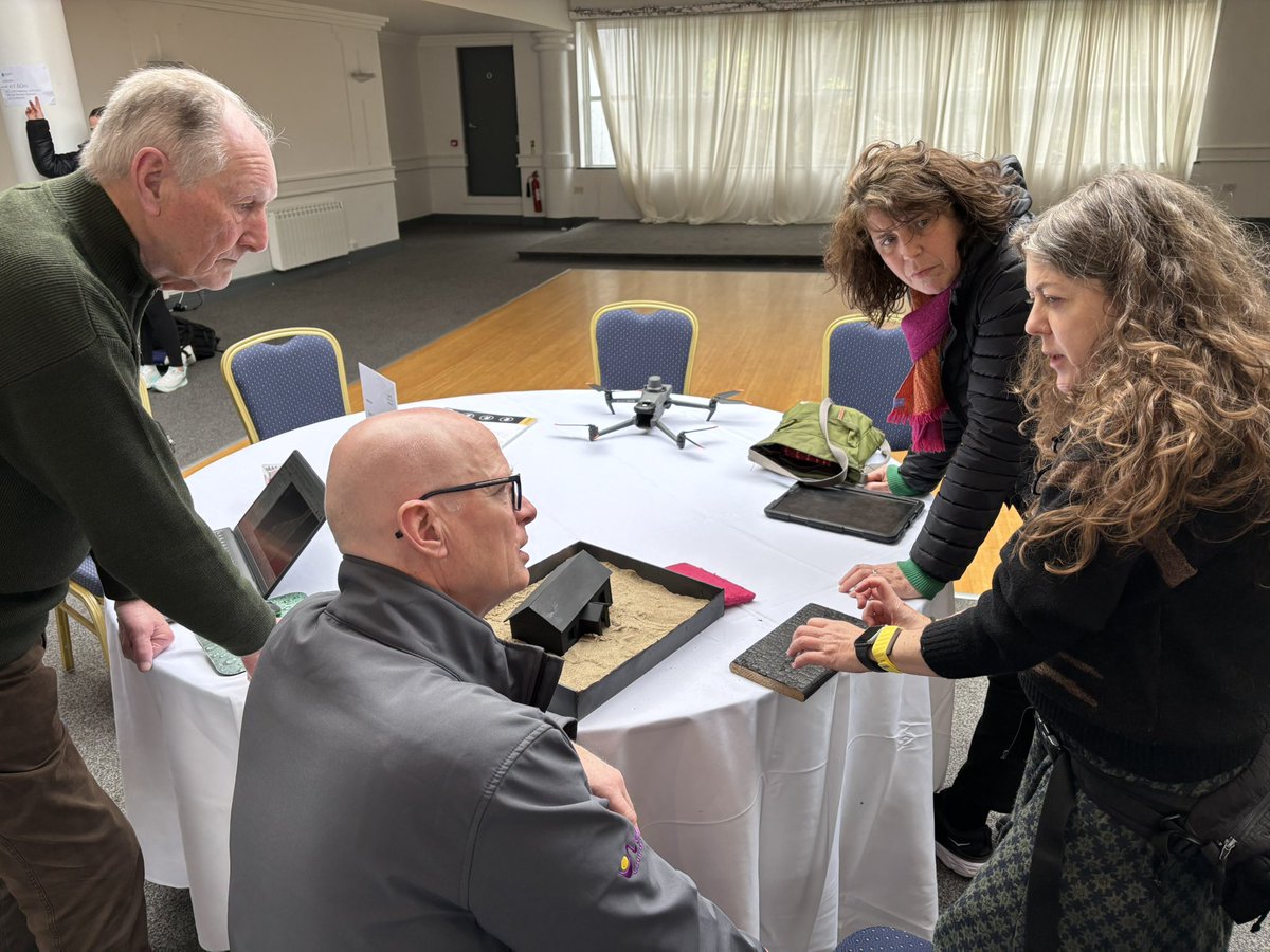 @playthinkbrink tweet media