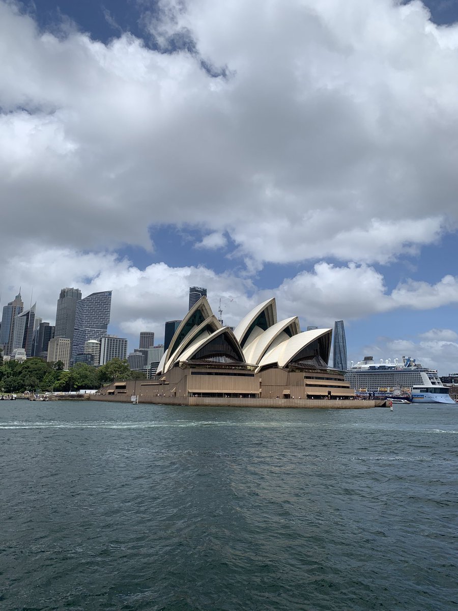 nilkafrio's tweet photo. Hello Sydney Australia https://t.co/tmHc1JOBwG