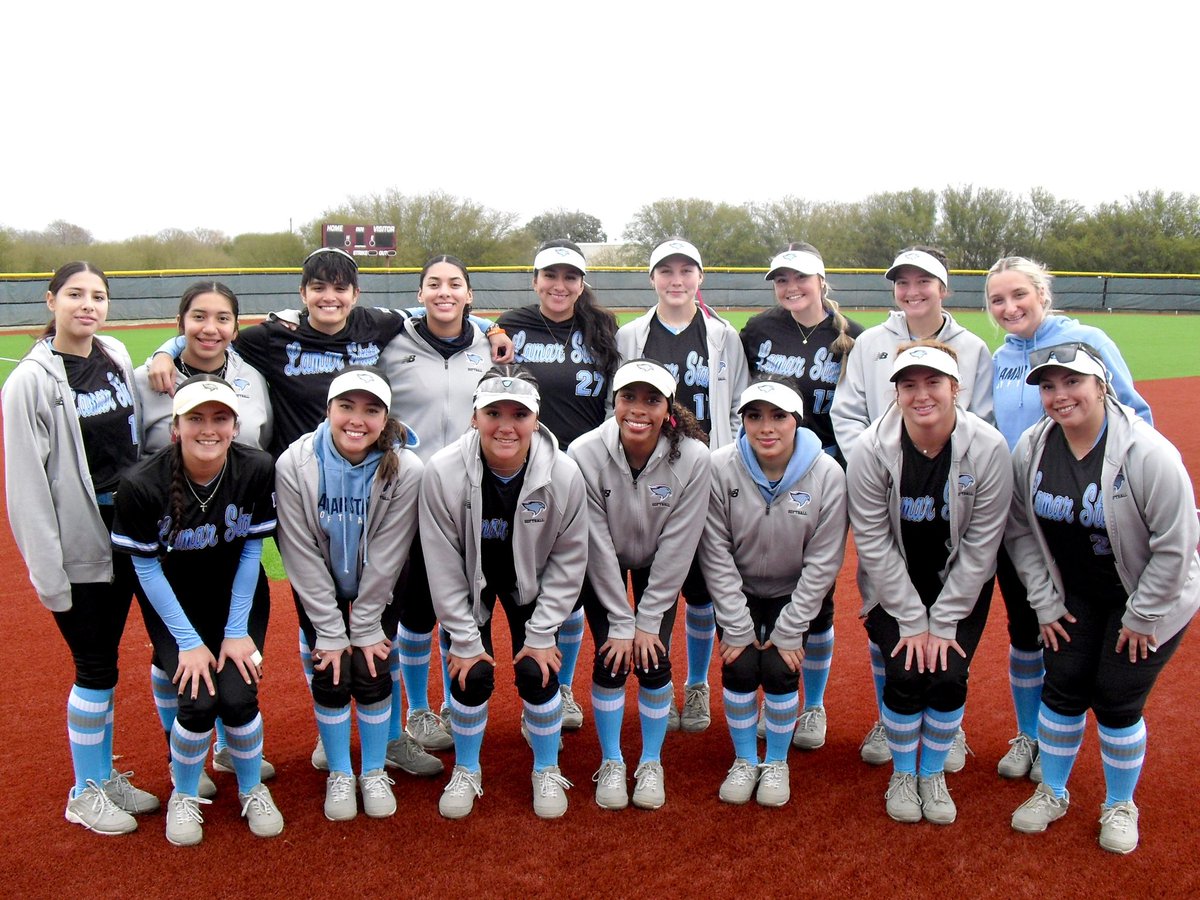 LSCPA_Softball's tweet photo. Finished up opening weekend 3-1 with a walk off extra inning win by Marisa Rosales and a 4-2 win over midland where Kendall Hurt gets her first career win. #GoSeahawks | #WingsUp 👐🏼 https://t.co/51zjScarDd