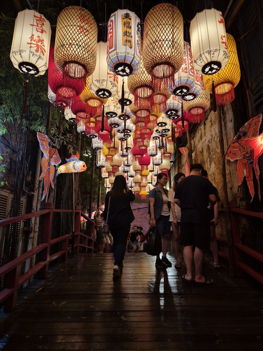 Sometimes, not expecting much leads to marvels when travelling.