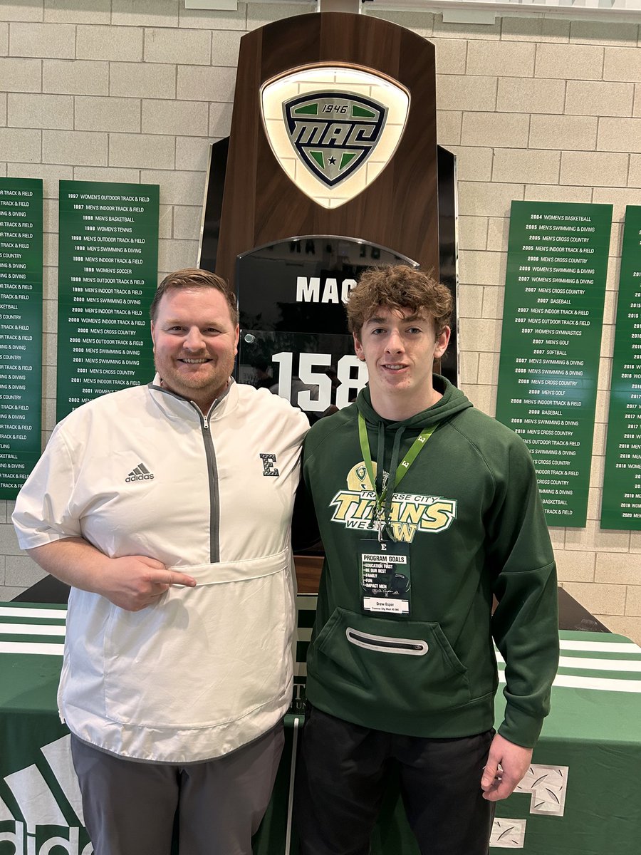 Drew Esper (@drewesper) on Twitter photo After a great talk with Coach Creighton I’m honored to have earned a scholarship from Eastern Michigan University! Thanks to <a href="/Coach_Creighton/">Chris Creighton</a> and <a href="/CoachBenNeedham/">Ben Needham</a> for giving me this amazing opportunity‼️
<a href="/CoachSDugan/">Sean Dugan</a> <a href="/AllenTrieu/">Allen Trieu</a> <a href="/Bryan_Ault/">Bryan Ault - Midwest Scout</a> <a href="/247Sports/">247Sports</a> <a href="/Rivals/">Rivals</a> <a href="/TheD_Zone/">The D Zone</a> After a great talk with Coach Creighton I’m honored to have earned a scholarship from Eastern Michigan University! Thanks to <a href="/Coach_Creighton/">Chris Creighton</a> and <a href="/CoachBenNeedham/">Ben Needham</a> for giving me this amazing opportunity‼️
<a href="/CoachSDugan/">Sean Dugan</a> <a href="/AllenTrieu/">Allen Trieu</a> <a href="/Bryan_Ault/">Bryan Ault - Midwest Scout</a> <a href="/247Sports/">247Sports</a> <a href="/Rivals/">Rivals</a> <a href="/TheD_Zone/">The D Zone</a>