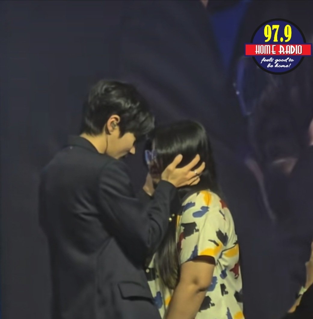 Four fans brought Polaroids home with them after reenacting "kilig" moments from the K-drama series "Family By Choice" with Hwang In Youp!.

Presented: <a href="/Viu_PH/">Viu Philippines</a>

#HIY_IN_LOVE_MNL #IN_LOVE #FANMEETING​
#HWANGINYOUP #황인엽 #팬미팅​
#KNSTUDIO #ACCOMPANY​ #ViuScreamDates