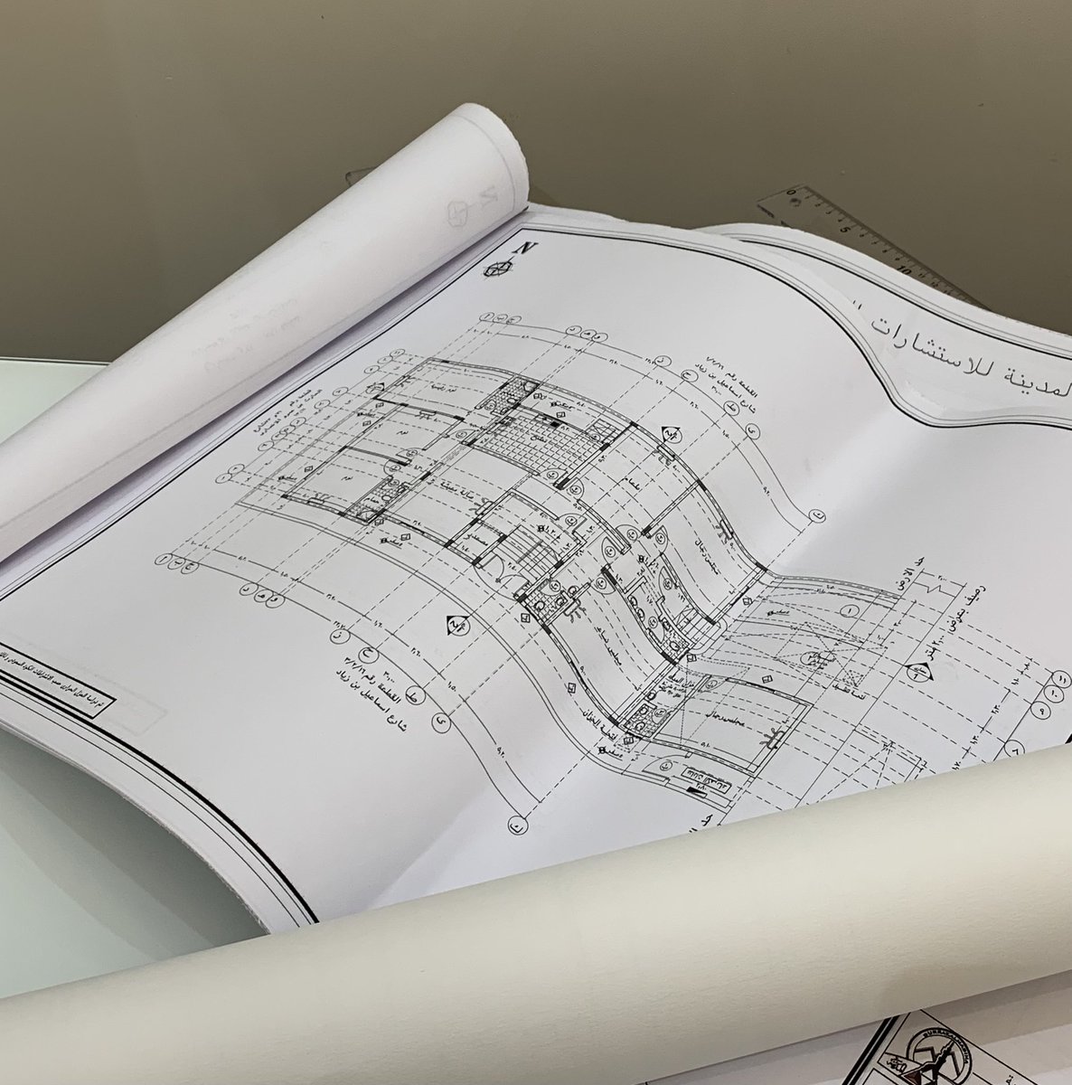 📐👷🏽‍♀️