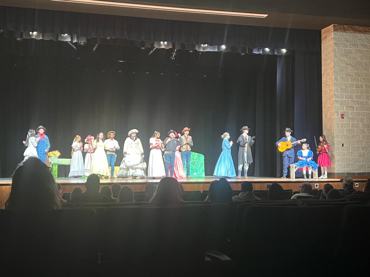 A busy day for <a href="/NewBraunfelsISD/">New Braunfels ISD</a> Fine Arts! From Middle School One-Act Play, Winter Guard Competition Season starting, National Anthem performance at <a href="/TxStateBobcats/">Texas State Bobcats</a> Basketball Game and district wide 5th Grade Honor Choir!

#txed #finearts #MorethanMyth